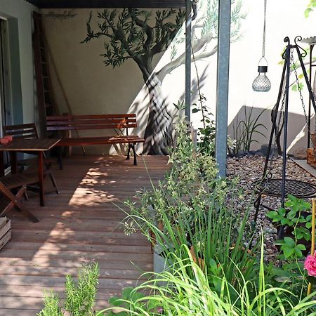 Modern Apartment With Garden In Wißmar エクステリア 写真